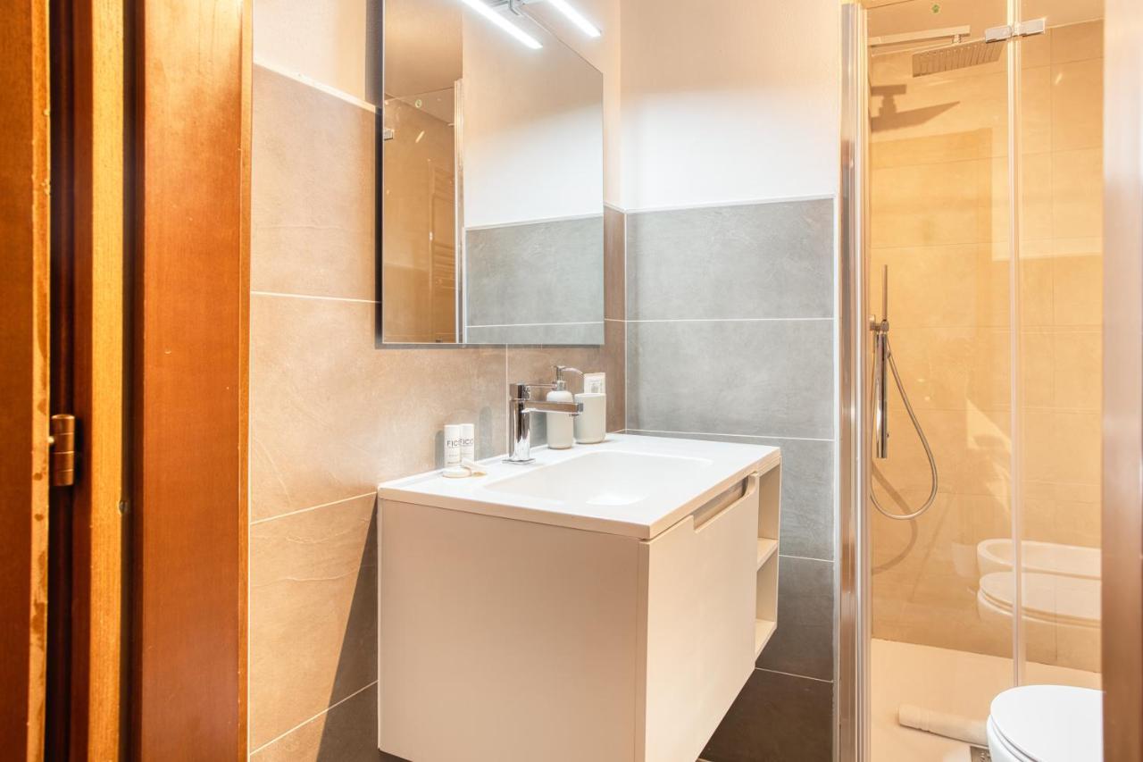Joivy Chic Studio, Easy Access To Centre Milão Exterior foto