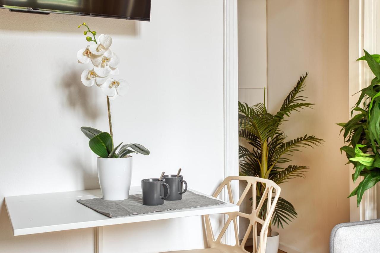 Joivy Chic Studio, Easy Access To Centre Milão Exterior foto